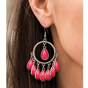 NEW‼️ Pink Earrings